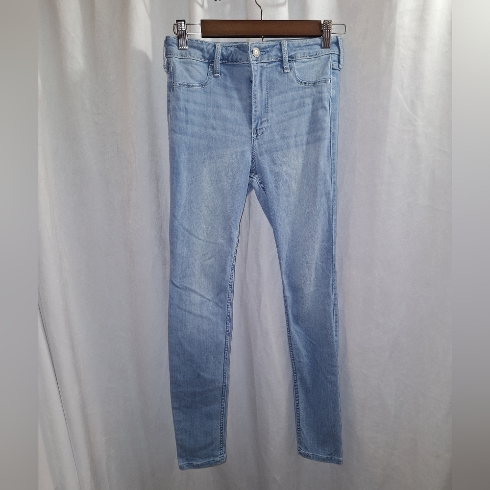 Hollister jeans size 7R